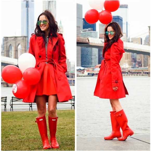 NIB Women´s Hunter Boots in Glossy Red size 6